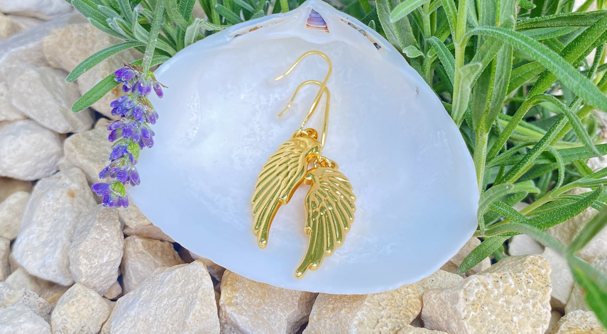 indie rose jewellery, 18k gold PVD, 316L stainless steel, hypoallergenic, waterproof and Tarnish free